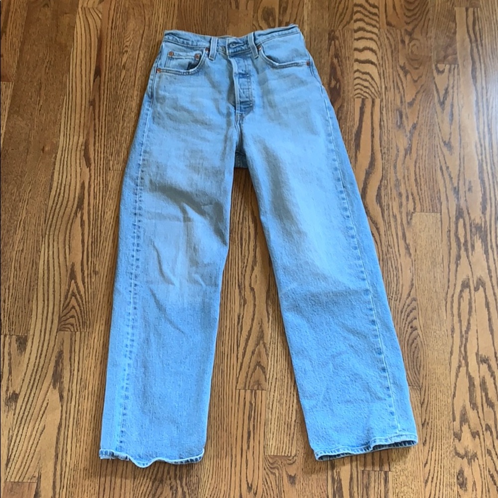 Light Blue Levis Straight Leg Jeans